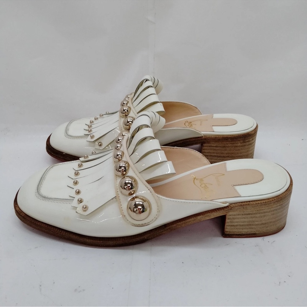 Christian Louboutin Octavian Studded Fringed Patent-Leather Mules White 35 - Picture 9 of 9